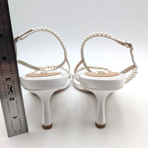 Badgley Mischka Jolie Ankle Strap Heel Sandal Women's Soft White Size US9.5 EU40 - Picture 4 of 11